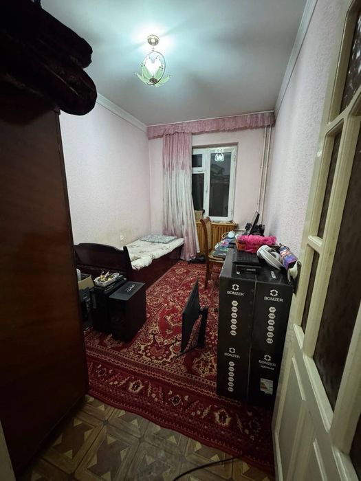 3 xonali kvartira sotiladi olmazor tumani