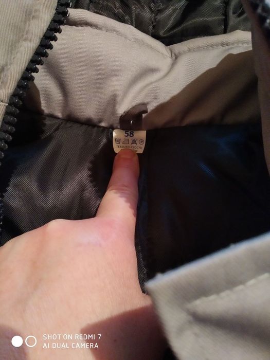 Продаётся  утепленная спец куртка.