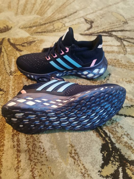 Adidași Adidas ultraboost Web DNA