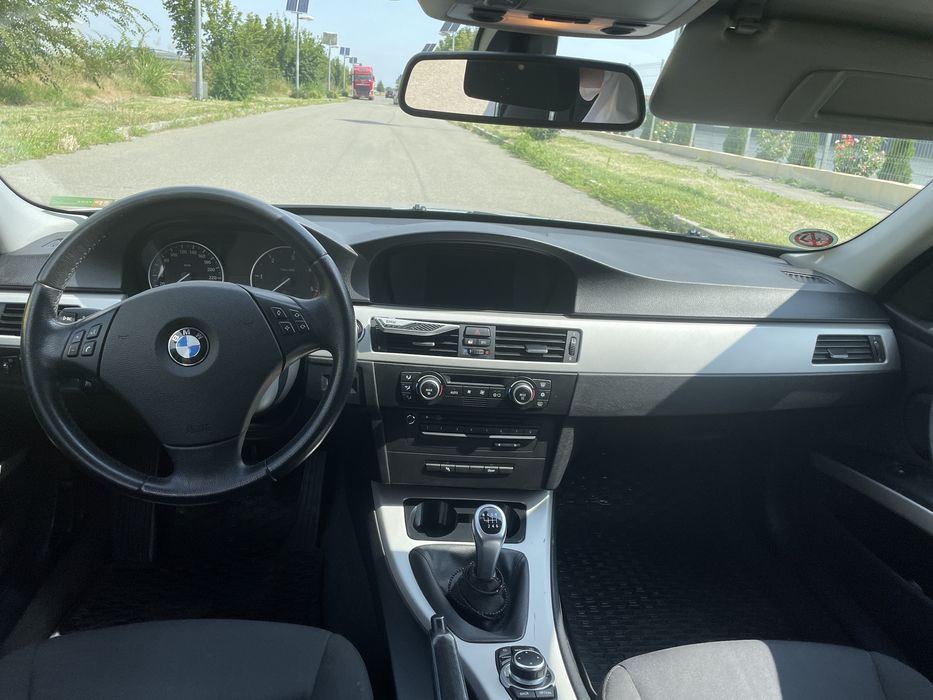 BMW 3 Series 2009 — imagine 5