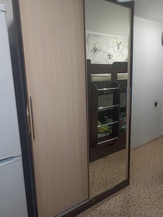 Продам шкаф купе