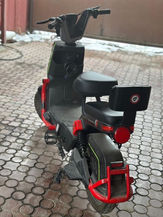 Электроскутер танк про макс