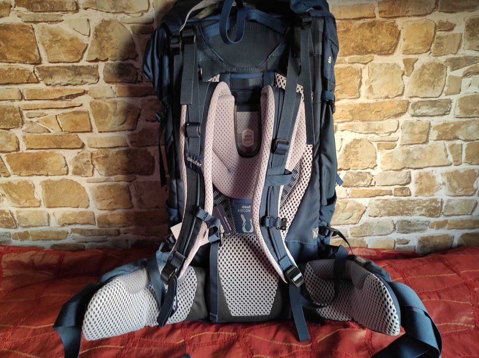 Раница Deuter Aircontact 40+10 SL