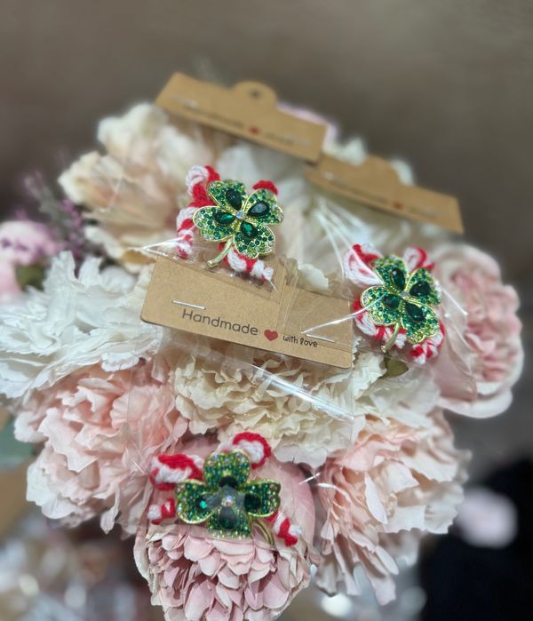 Ръчно изработени мартеници