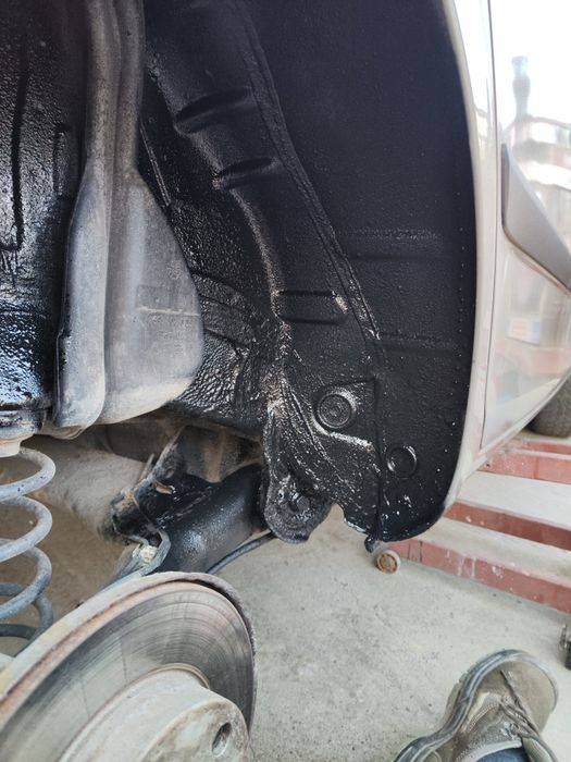 Vopsit,reparat, îndreptat auto avariate