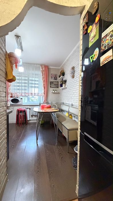 Продается  2-х ком кв в районе  Стройтель