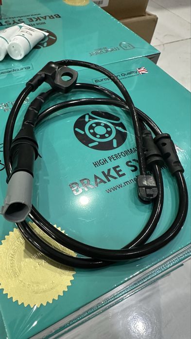 Тормозные колодки BMW. БМВ