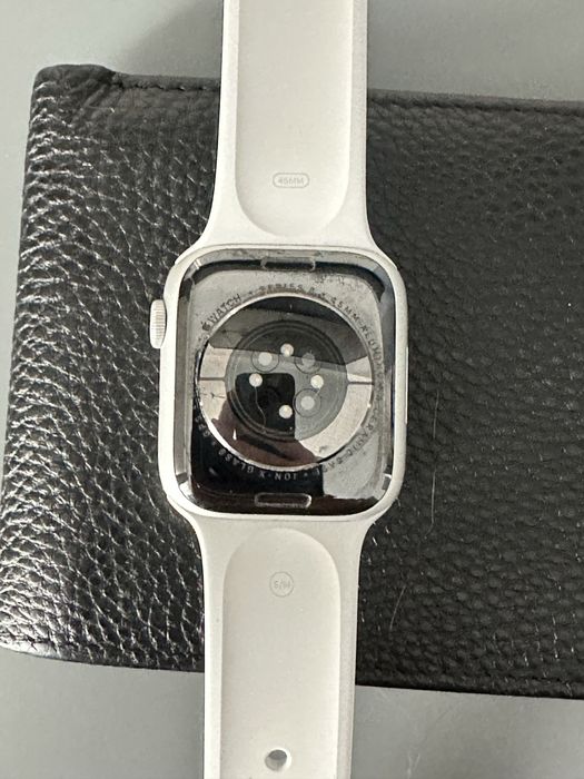 Apple watch s8 45mm