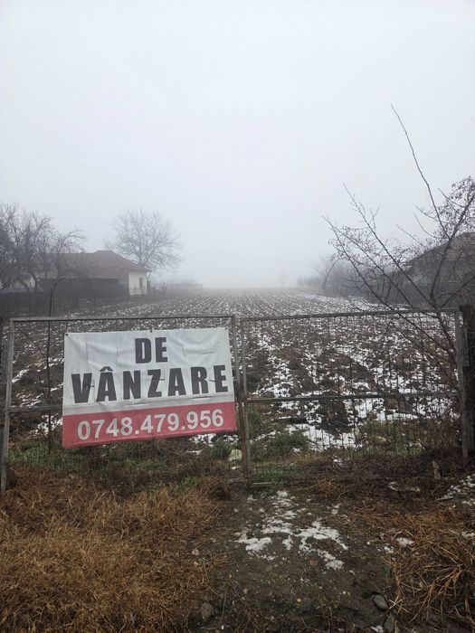 De vanzare teren intravilan Maracineni Arges