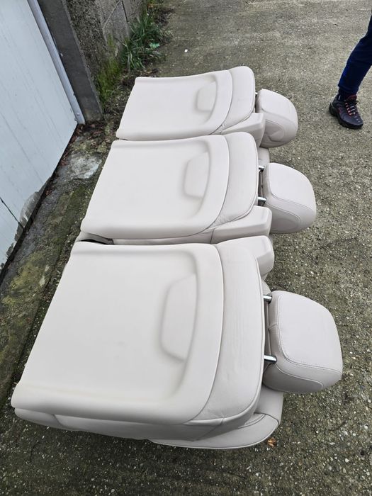 Bancheta mercedes V class Bej