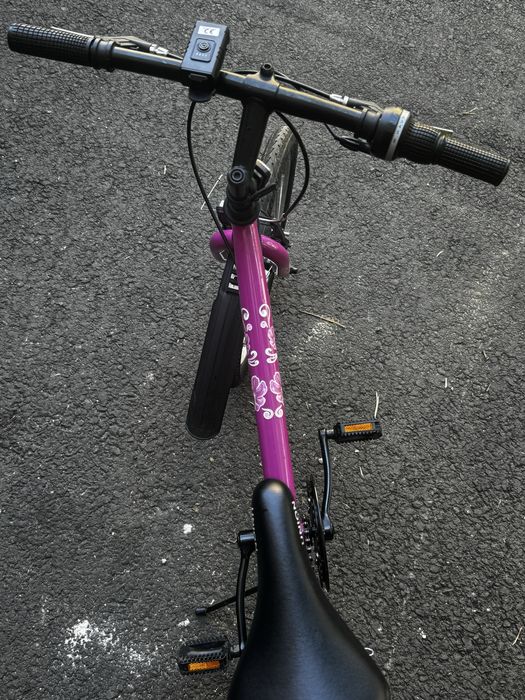 Vand bicicleta pentru copii, varsta intre 6-10 ani. Roti de 20inch