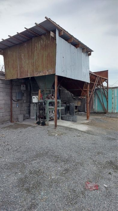 Шлакоблочный аппарат