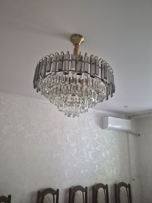Люстра хорошего качества