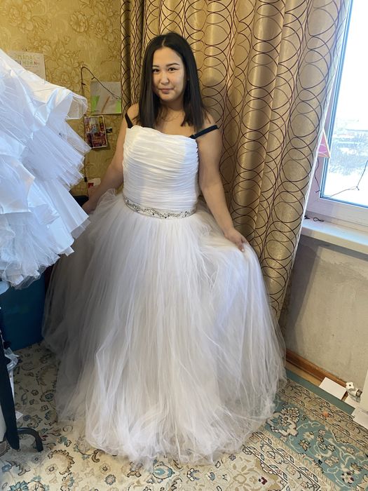 Продам свадебное платье новое