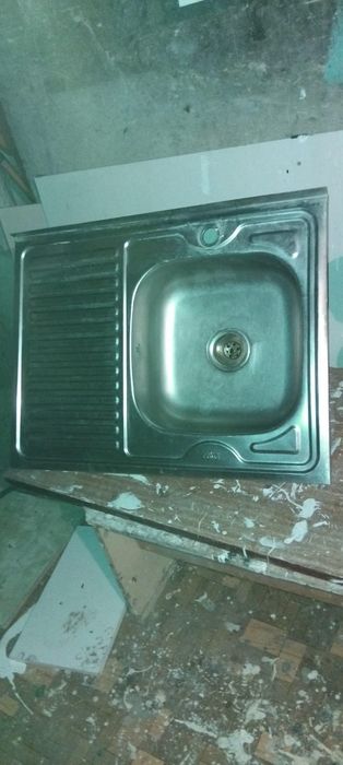 Раквина мойка размері 80×60.