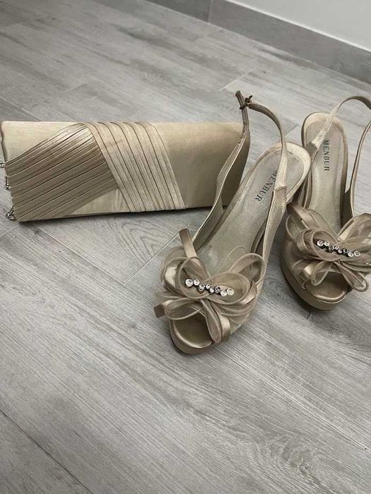 Комплект официални обувки и чанта