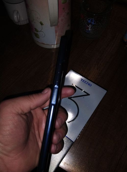 TECHO POVA 3 sotiladi