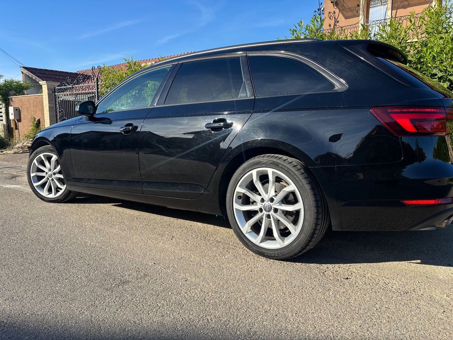 Audi A4 Limuzina