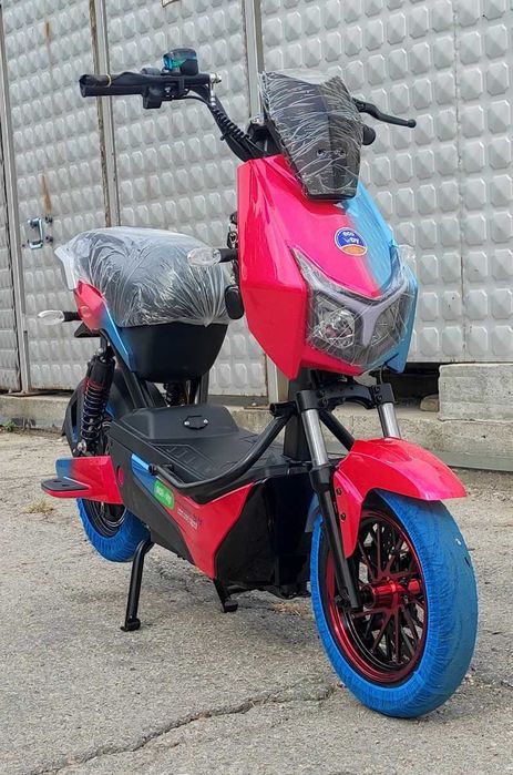 Електрически скутер 800 вата YCH  20Ah батерия