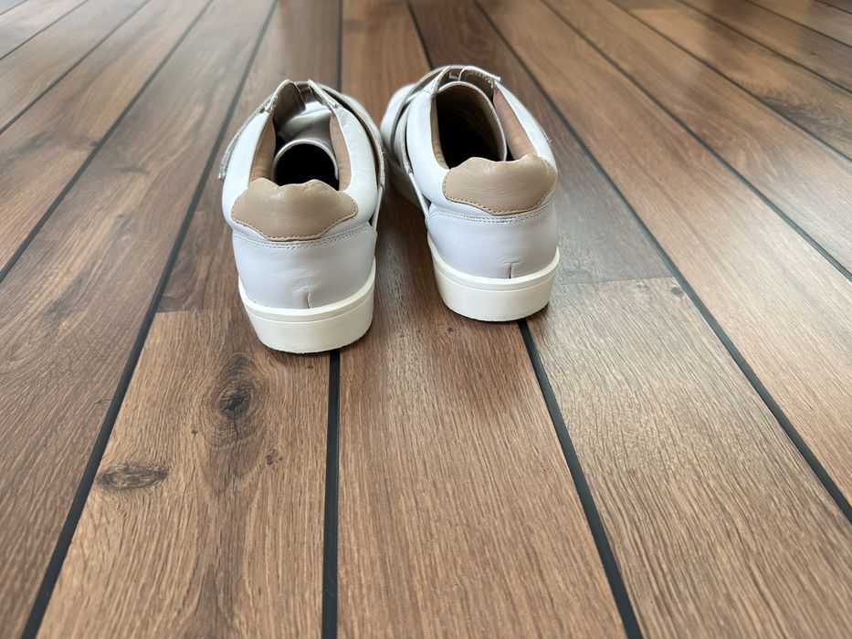 Sneakersi Calvin Klein 37 piele naturala