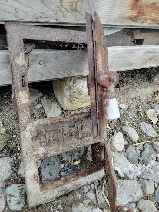 Ușa dubla soba folosita