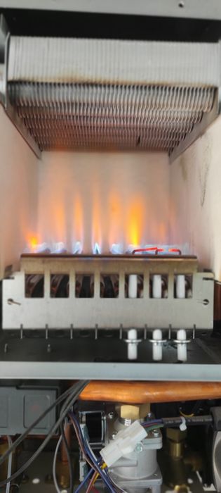 Ремонт Чистка  газовых котлов .