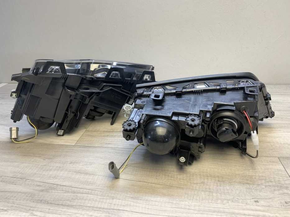 Far faruri BMW E46 FL Angel Eyes negru NOU