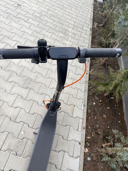 Trotineta electrică ninebot