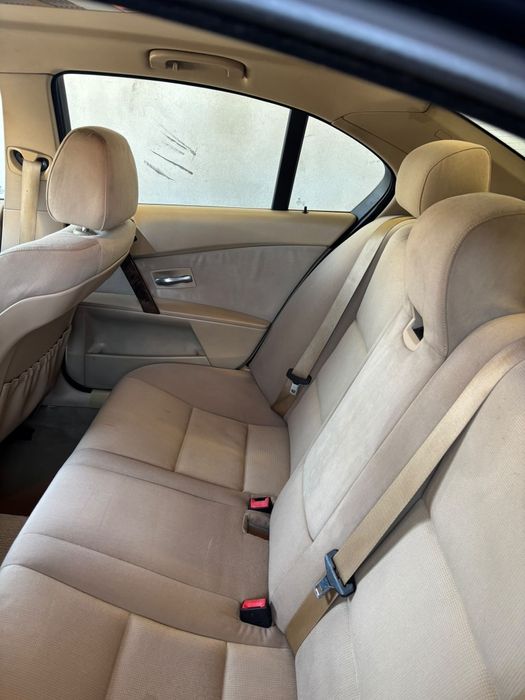 Vând BMW E60, 525D