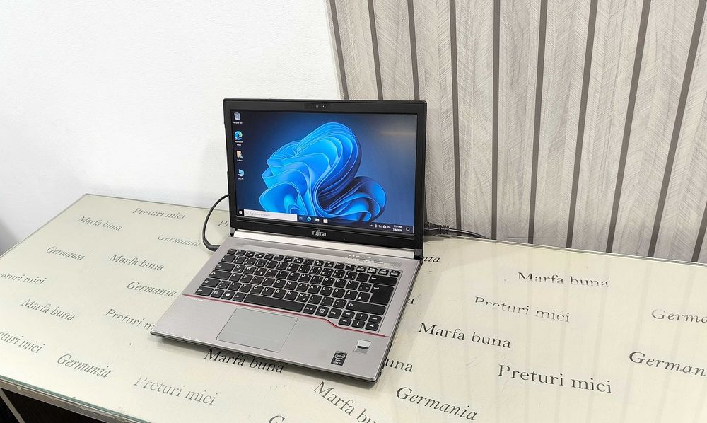 Laptop core i5 4th - Fujitsu LifeBook E744 - functional, instalat
