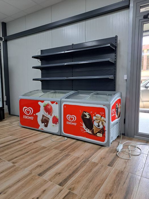 Стелажи за магазини