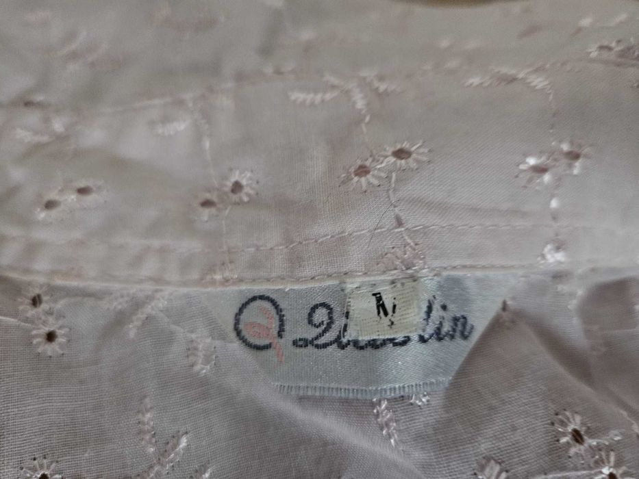 Camasa fara maneci bumbac brodata