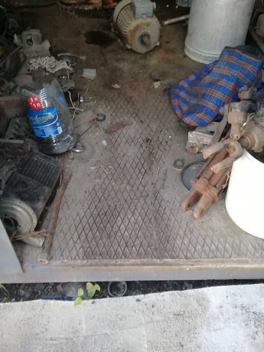 Продам металлический гараж