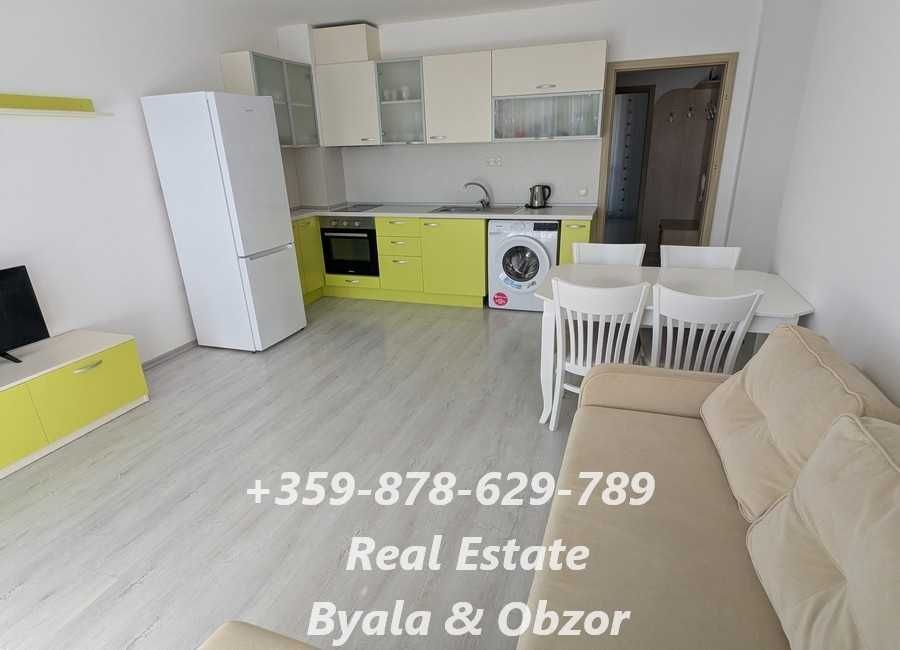 Продава се Тристаен апартамент в Бяла - 105 кв.м за 1158 €/кв.м - Снимка #9