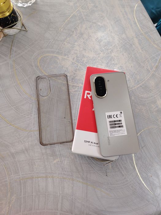 Продаётся телефон