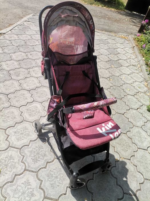 Продам коляску прогулочную