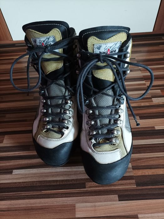 Туристически обувки Kayland