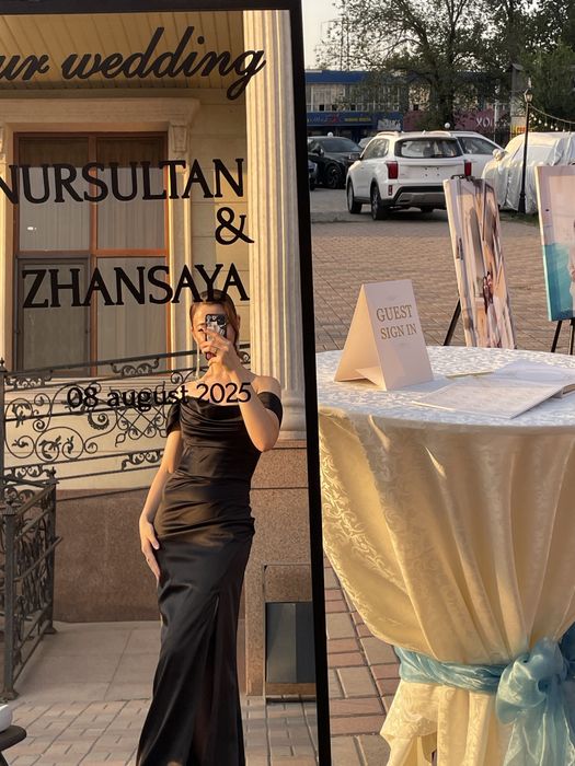 Продаю платье очень элегантное