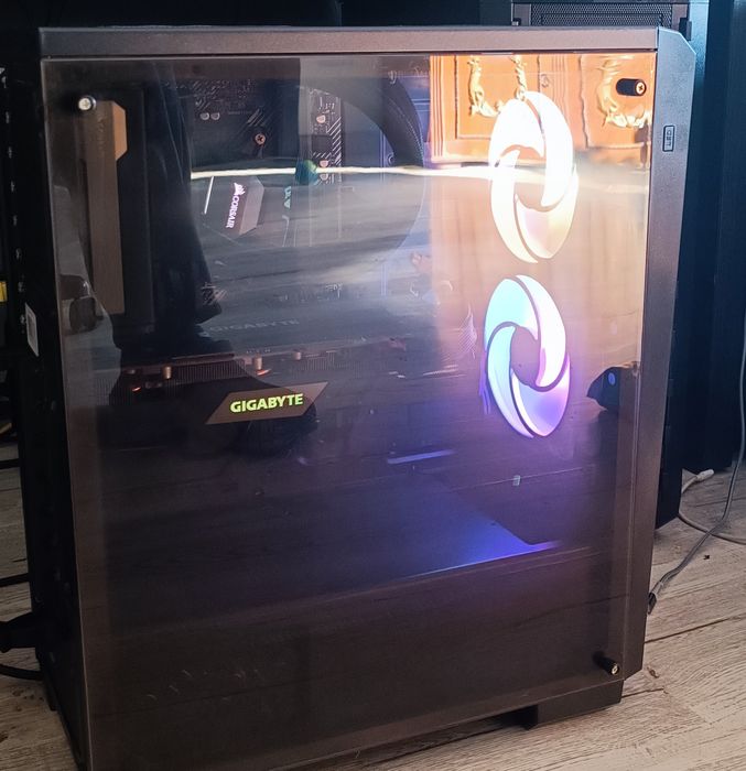 PC gaming Ryzen™ 5 5600x/ RX 5600XT 6 GB/ 16 Gb RAM/ SSD 240GB + 1TB