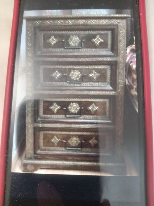 Комод,тумбочка предкроватная