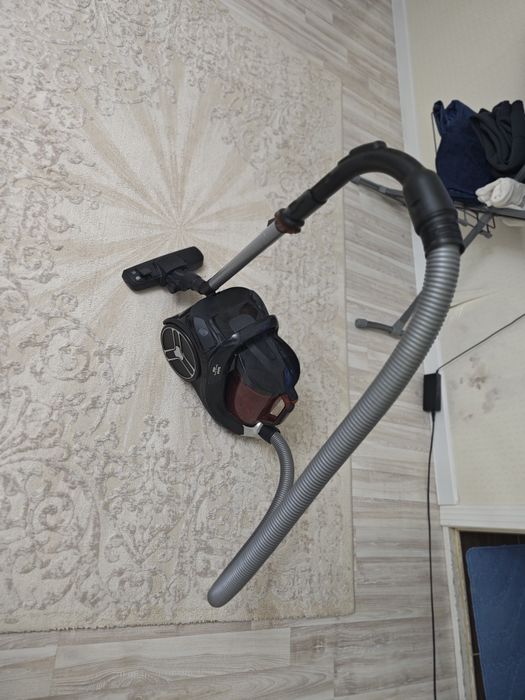 Продам пылесос Tefal, в хорошем состоянии