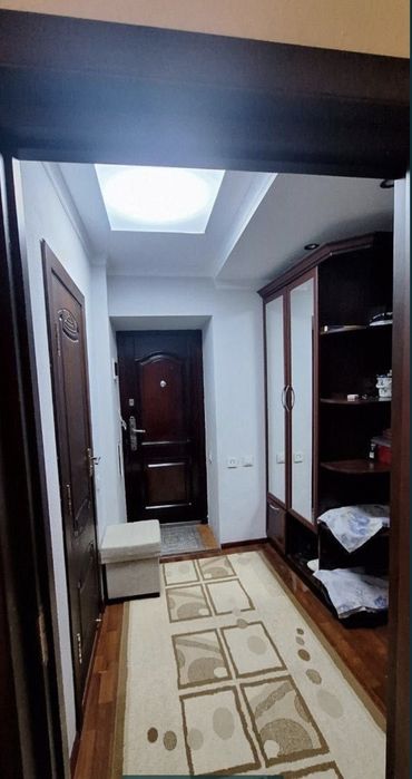 Продаётся на Карасу-1 3ком