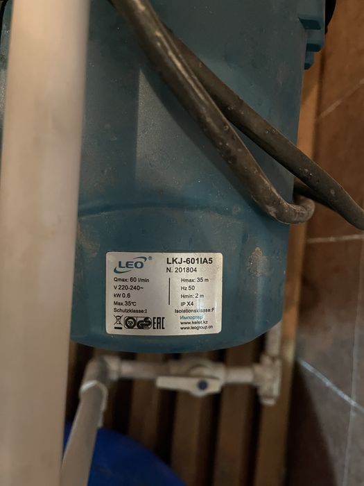 Насос, пользовались всего год