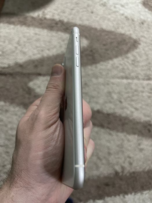 iPhone 11 128gb акб94