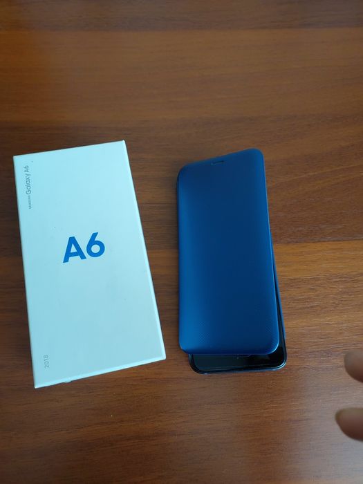Продам телефон самсунг А6