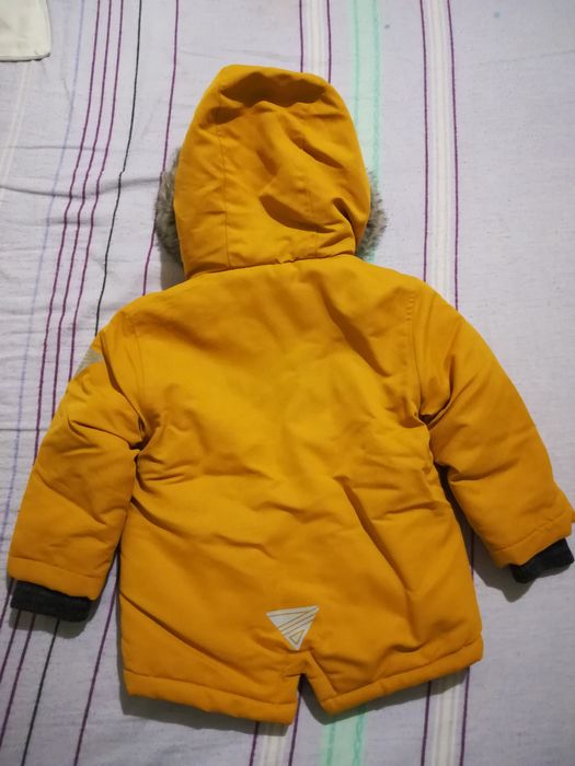 Geaca de iarna Primark copii nr 18-24 luni