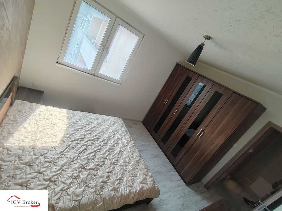 Продава се Тристаен апартамент в София, Люлин 9 - 86 кв.м за 2384 €/кв.м - Снимка #2