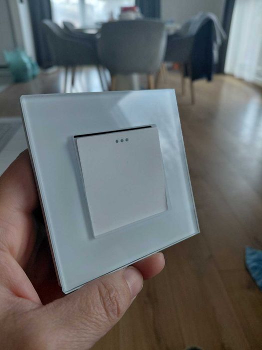 Контакти и ключове LUXON