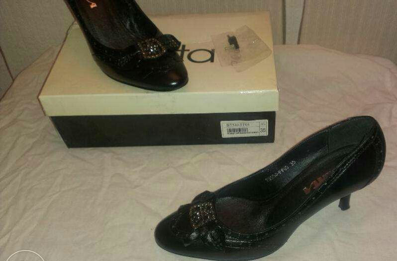 Продам туфли нат. кожа 35- 36р