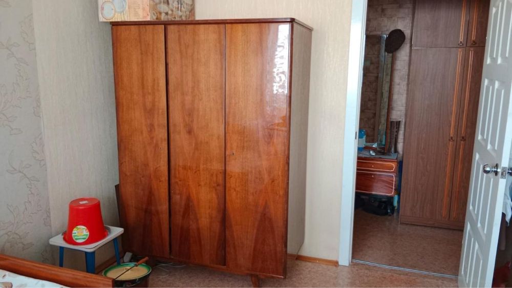 Продам мебель полностью